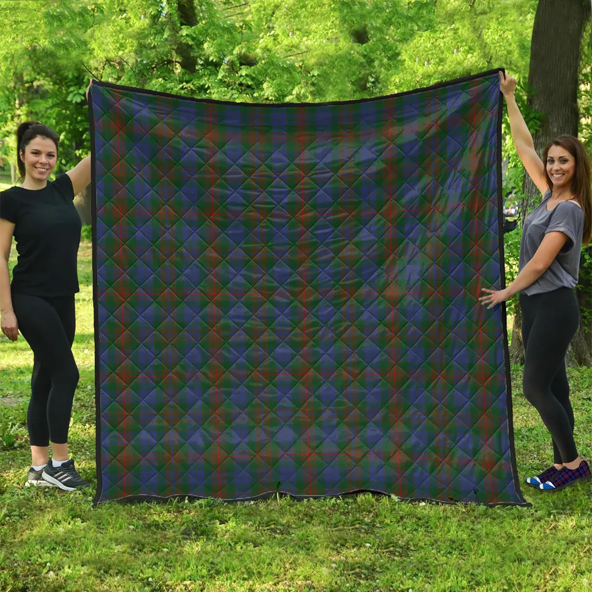 Buchanan Hunting Tartan Quilt