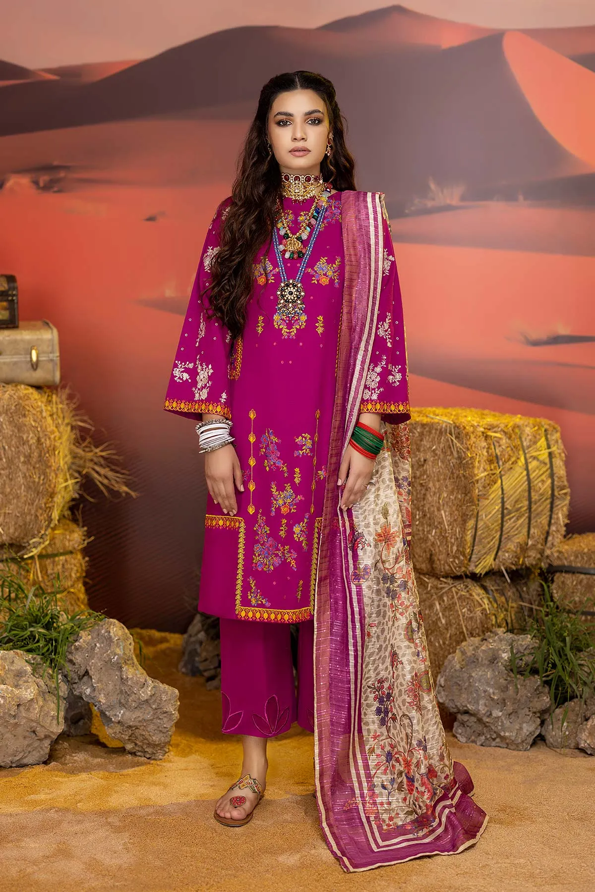 Charizma Miraas Embroidered Khaddar Collection – CM22-04