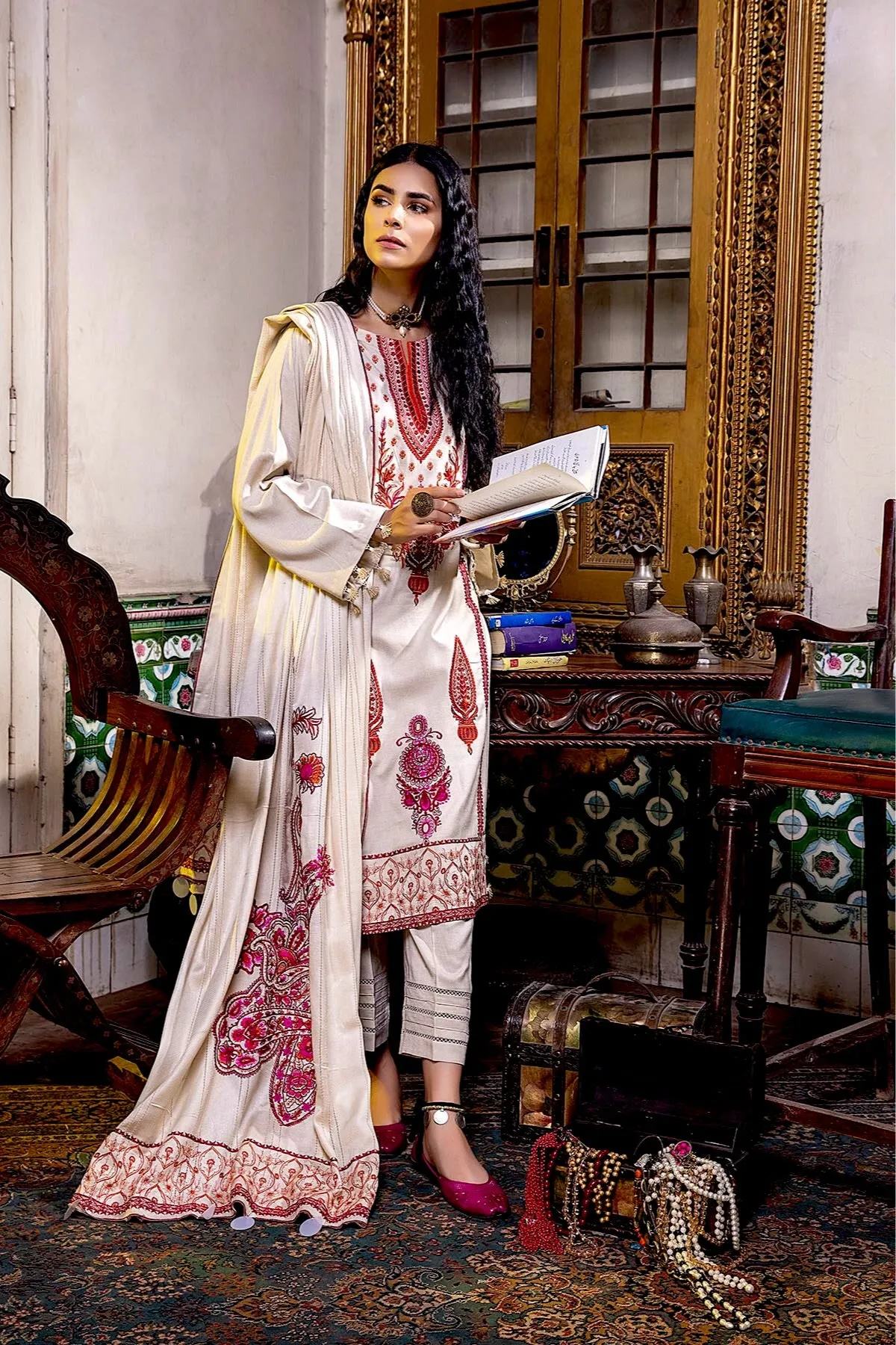 Charizma Poshima Winter Collection (with Woven Shawl) – PS-02