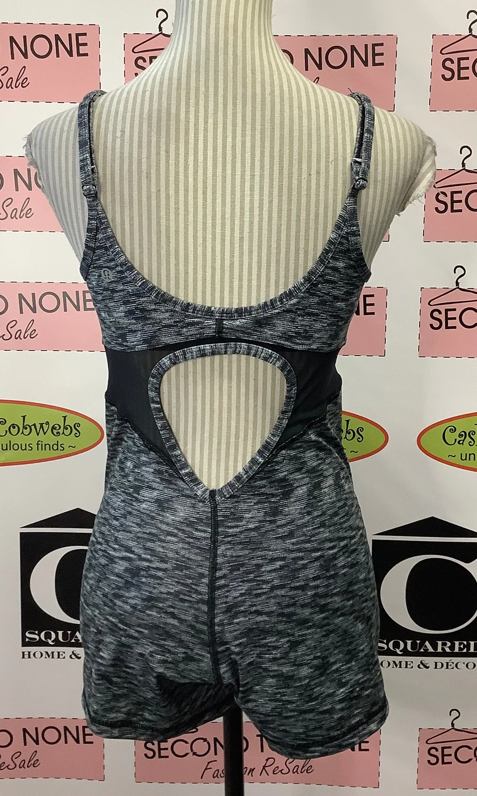 Lululemon Bodysuit (Size M)
