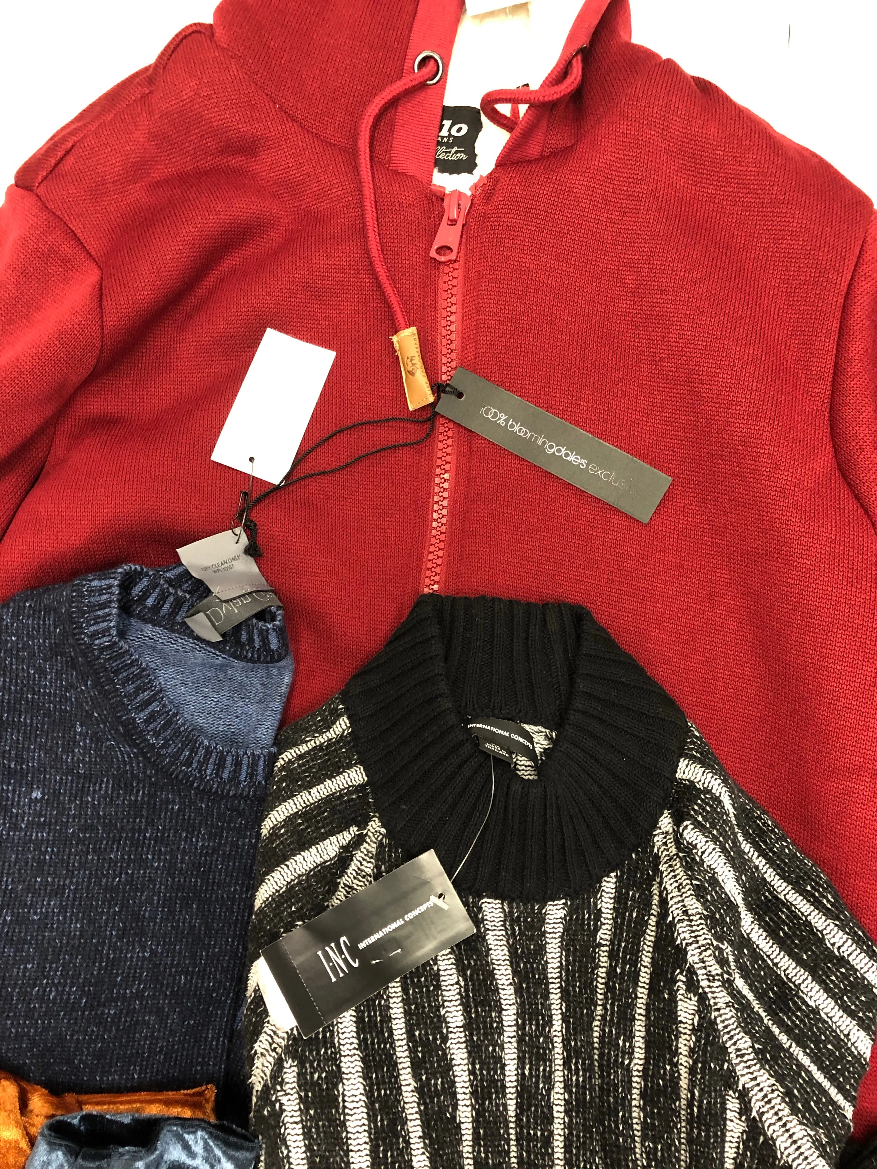 Men's Clothing ASSORTED Wholesale Lot, LACOSTE, NAUTICA, POLO RALPH LAUREN, MICAHEL KORS, LEVI'S, ADIDAS, INC and more 15 Units, Shelf Pulls, MSRP $1,365