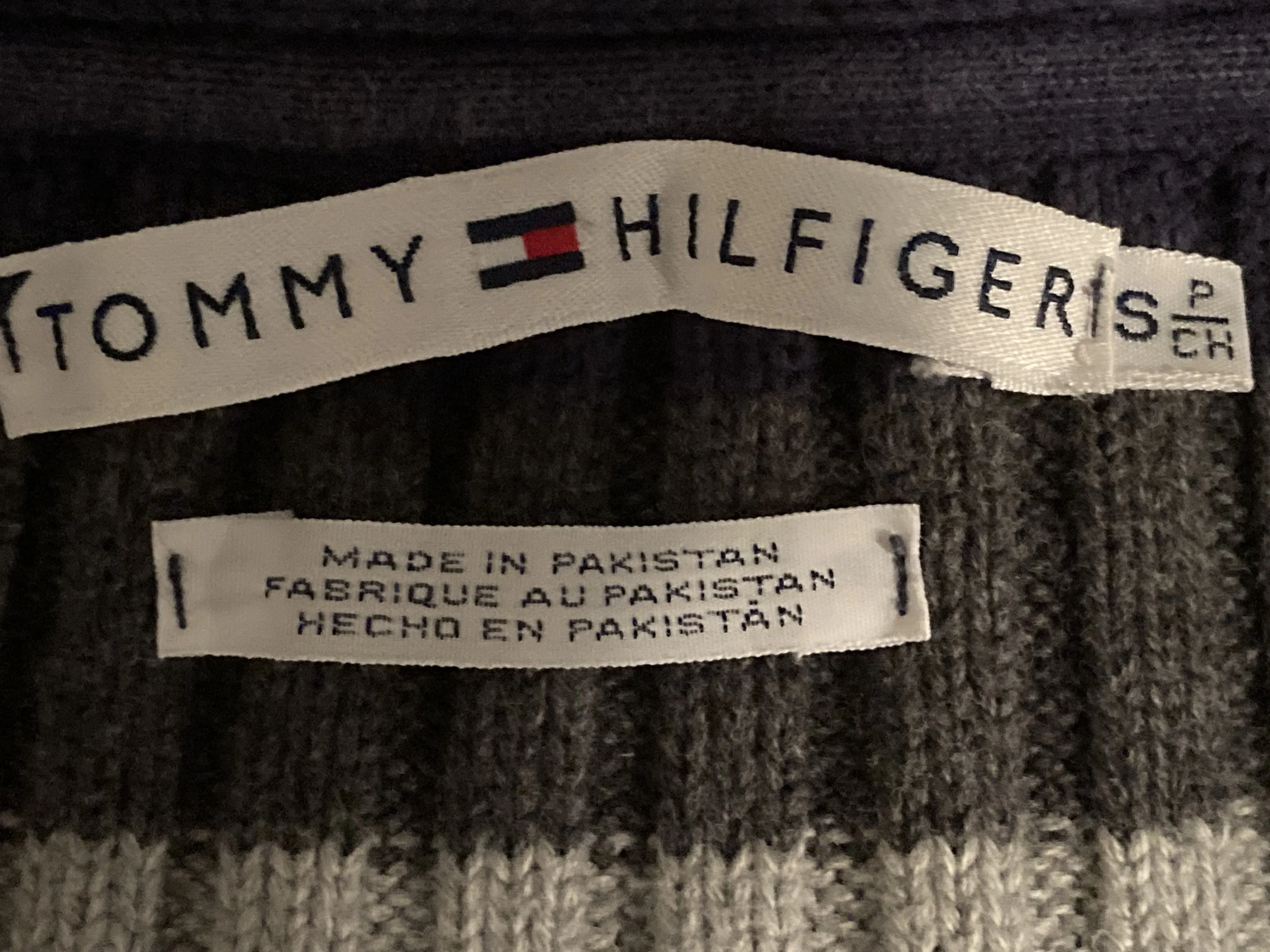 TOMMY HILFIGER VTG VINTAGE Embroidered Logo Adult Women S SM Small Long Sleeve V Neck Striped Sweater 2001